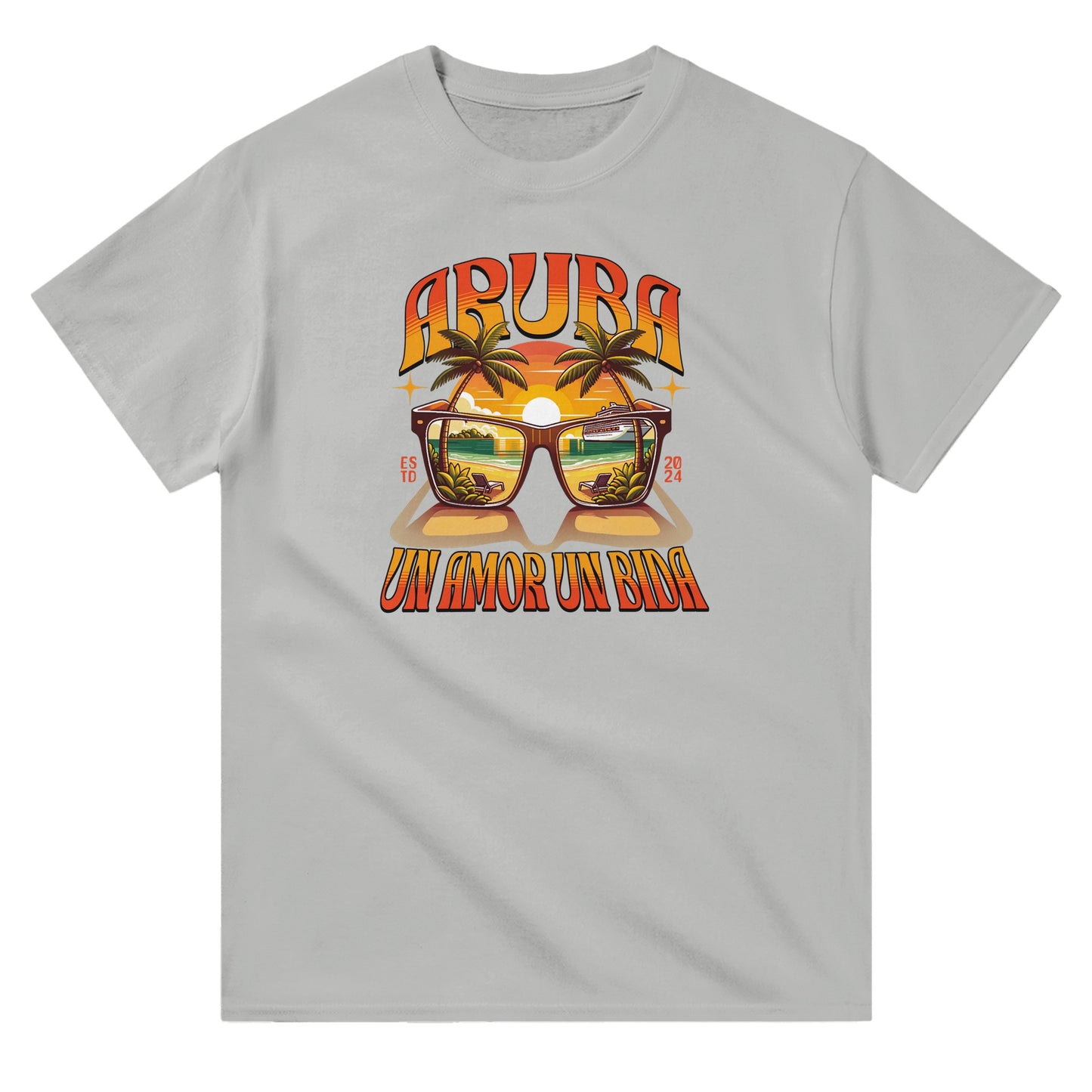Light grey unisex crewneck T-shirt with “Aruba – Un Amor, Un Bida” graphic, palm trees, and sunset island design.