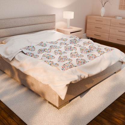 Hearts blanket with repeating musical heart artwork